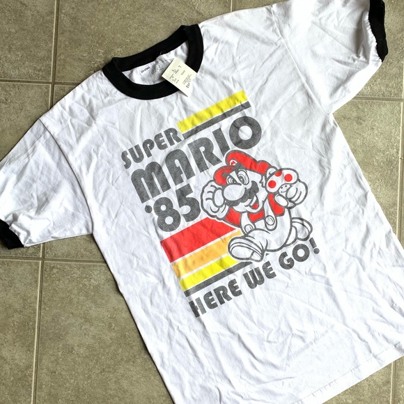 ✨3/$30 Super Mario ‘85 Novelty T-Shirt